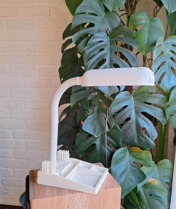 Retro vintage bureaulamp/ pennenhouder beschikbaar voor biedingen