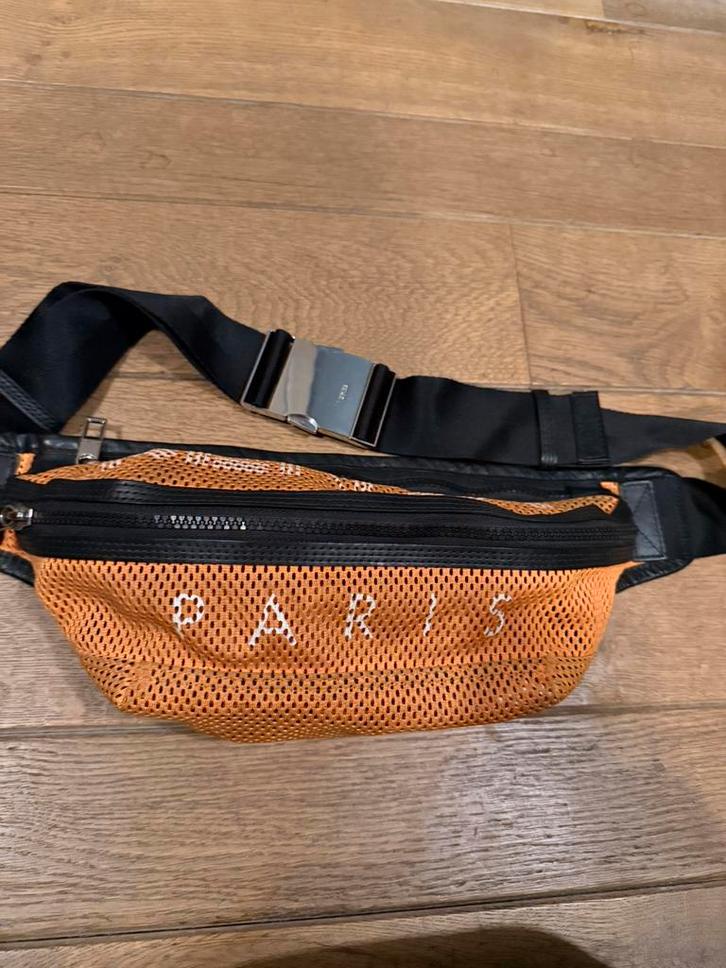 Kenzo Paris crossbody tas, Bijoux, Sacs & Beauté, Sacs | Sacs à bandoulière, Comme neuf, Orange, Enlèvement