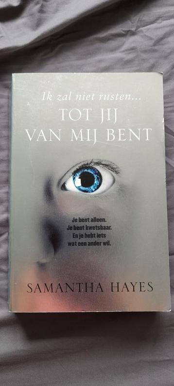Samantha Hayes beschikbaar voor biedingen