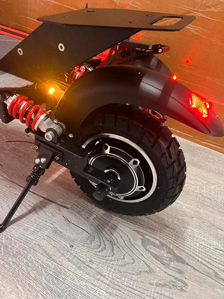 Elektrische step, Fietsen en Brommers, Steps, Nieuw, Elektrische step (E-scooter), Ophalen of Verzenden