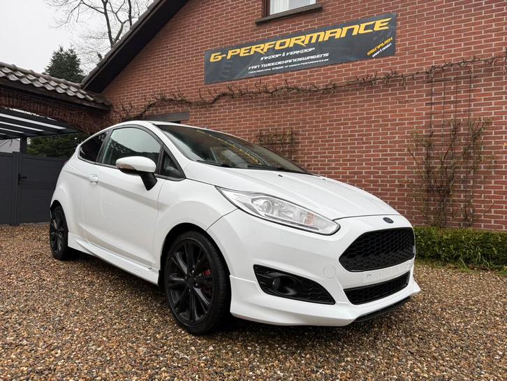 Ford fiesta st-line gekeurd voor verkoop, Autos, Ford, Entreprise, Achat, Fiësta, ABS, Airbags, Air conditionné, Bluetooth, Ordinateur de bord
