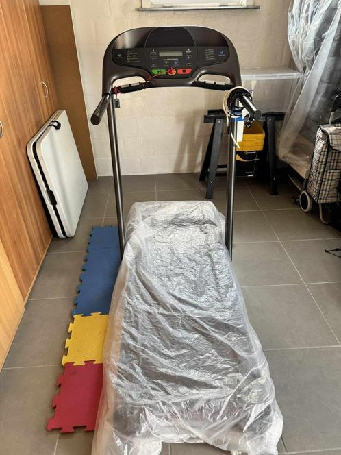 Loopband Domyos T520B, Sport en Fitness, Fitnessapparatuur, Zo goed als nieuw, Loopband, Armen, Benen, Borst, Buik, Rug, Ophalen