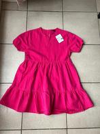 Nieuw donkerroze / paars jurkje - Maat 134, Kinderen en Baby's, Kinderkleding | Maat 134, Ophalen of Verzenden, Nieuw, Meisje