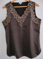 Prachtige zijde-achtige top met broderie. Mayerline Medium., Kleding | Dames, Maat 38/40 (M), Mayerline, Bruin, Ophalen of Verzenden