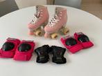 OXELO Kunstrolschaatsen kinderen QUAD 100 roze, Sport en Fitness, Overige merken, Zo goed als nieuw, Ophalen, Bescherming