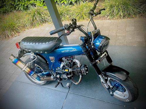 86cc dax alles is nieuw, Fietsen en Brommers, Brommers | Honda, Zo goed als nieuw, Ophalen