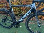 Mooie design racefiets !!!! Thompson Force Aero Full Carbon, Fietsen en Brommers, Fietsen | Racefietsen, Ophalen, Carbon