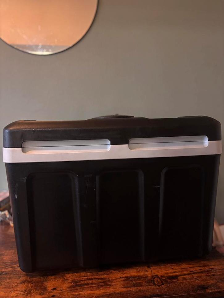 Auronic coolbox 40L, Caravans en Kamperen, Koelboxen, Zo goed als nieuw, Koelbox, Ophalen