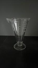Antieke Poncet maatbeker in persglas, Antiek en Kunst, Ophalen of Verzenden