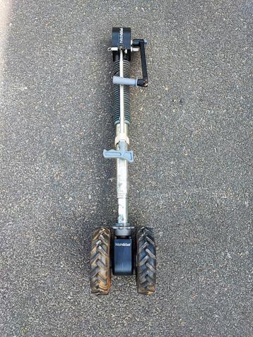 Hitchdrive mechanische caravan mover beschikbaar voor biedingen