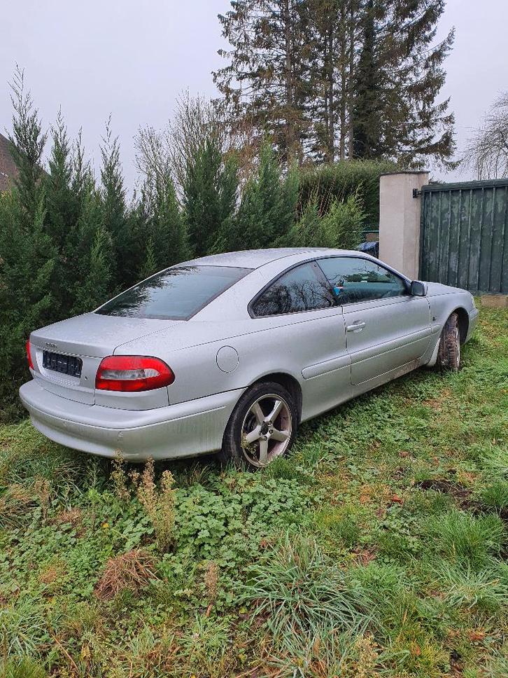 Volvo c70, Autos, Volvo, Particulier, C70, Essence, Euro 3, Coupé, Boîte manuelle, Noir, Cuir, Carnet d'entretien, Enlèvement