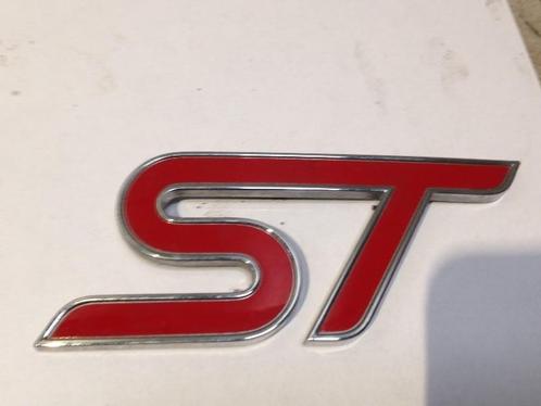 EMBLEEM Ford Focus 3 ST (07-2012/12-2017) (f1eb-42528-aa), Auto-onderdelen, Overige Auto-onderdelen, Ford, Gebruikt