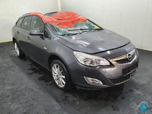 Astra J voorkop  compleet (plaatwerk koelers verlichting ed, Auto-onderdelen, Carrosserie, Bumper, Gebruikt, Ophalen
