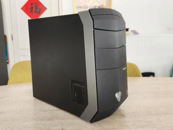 Game PC Predator Carbon skin case  beschikbaar voor biedingen