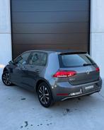 Volkswagen Golf / 1.0 TSI / CarPlay / Camera / Garantie, Voorwielaandrijving, Stof, 110 g/km, Bedrijf