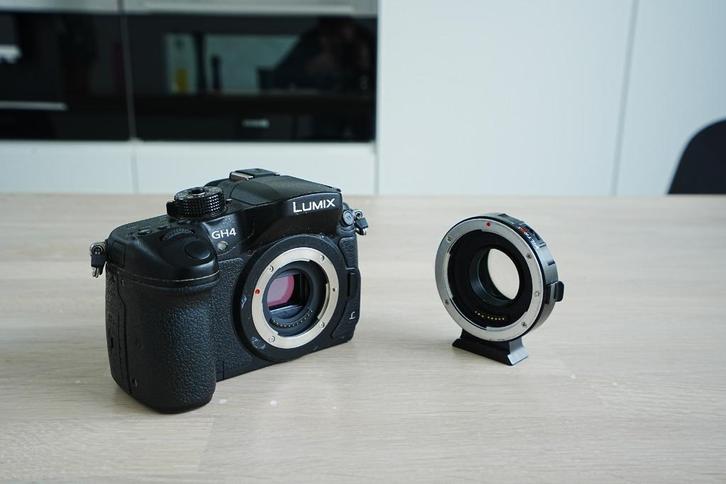 Panasonic Lumix DMC-GH4 + Viltrox EF-M2 II (optioneel), Audio, Tv en Foto, Fotocamera's Digitaal, Zo goed als nieuw, Compact, Overige Merken