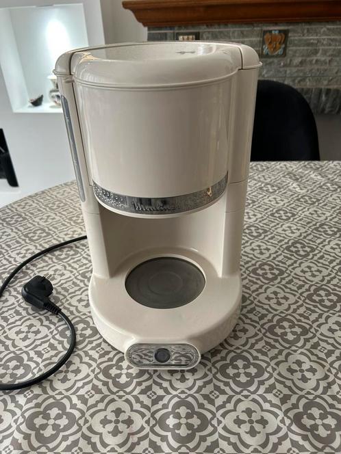 Koffiezet Moulinex, Elektronische apparatuur, Koffiezetapparaten, Gebruikt, Gemalen koffie, Koffiemachine, 4 tot 10 kopjes, Ophalen
