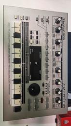 Roland mc 303 groovebox, Musique & Instruments, Batteries électroniques, Enlèvement, Utilisé, Roland