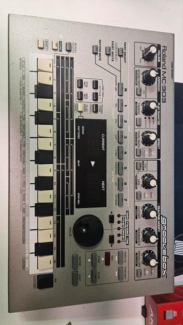 Roland mc 303 groovebox beschikbaar voor biedingen