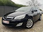 Opel Astra Sports Tourer 1.7 CDTi ECOTEC Cosmo CUIR/NAVI/PDC, Auto's, Euro 5, 1686 cc, Zwart, Bedrijf