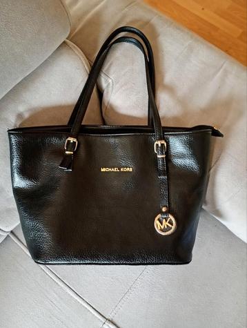 Handtas Michael Kors  beschikbaar voor biedingen