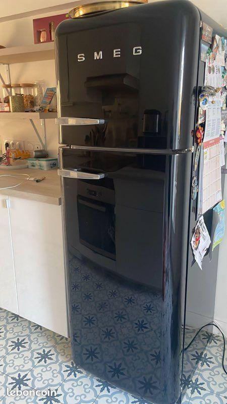 Smeg koelvriescombinatie fab 30, Elektronische apparatuur, Koelkasten en IJskasten, Zo goed als nieuw, Met vriesvak, Energieklasse A of zuiniger