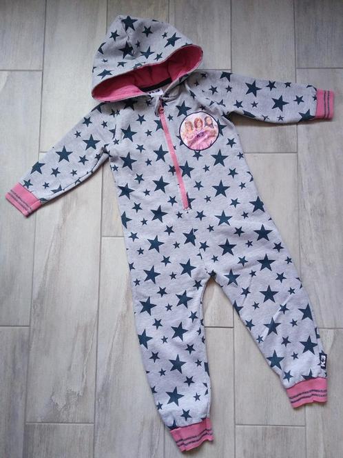 ✿ M98/104 - Onesie/huispak K3, Kinderen en Baby's, Kinderkleding | Maat 98, Zo goed als nieuw, Meisje, Nacht- of Onderkleding