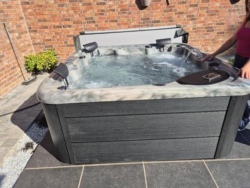 Ontspannings SPA, Tuin en Terras, Bubbelbaden en Hottubs, Nieuw, Vast, Afdekzeil, Filter, Trap, Ophalen
