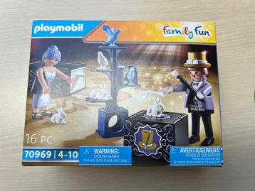 playmobil 70969 - Amusement en famille - Magicien - Non ouve, Enlèvement ou Envoi, Neuf, Ensemble complet