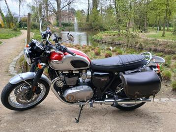 triumph bonneville T120 slechts 15000 kilometers beschikbaar voor biedingen
