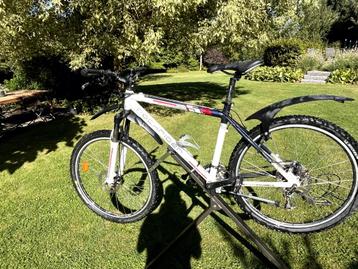 Vélo VTT Rockrider, VTT semi-rigide, Enlèvement, Utilisé, Autres marques