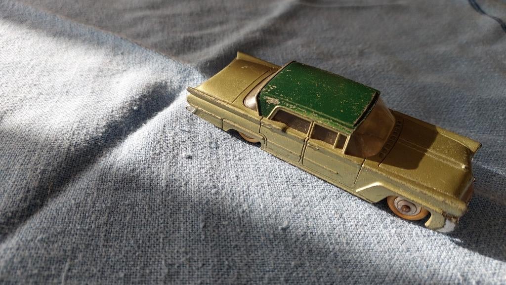 DINKY Toys Lincoln Première. Meccano, Antiquités & Art, Antiquités | Jouets, Enlèvement ou Envoi