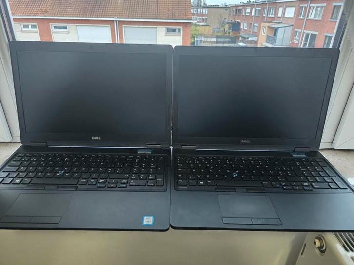 3 laptops I7  2 tassen 2 laders te koop, Computers en Software, Laptop-opladers, Zo goed als nieuw, Ophalen