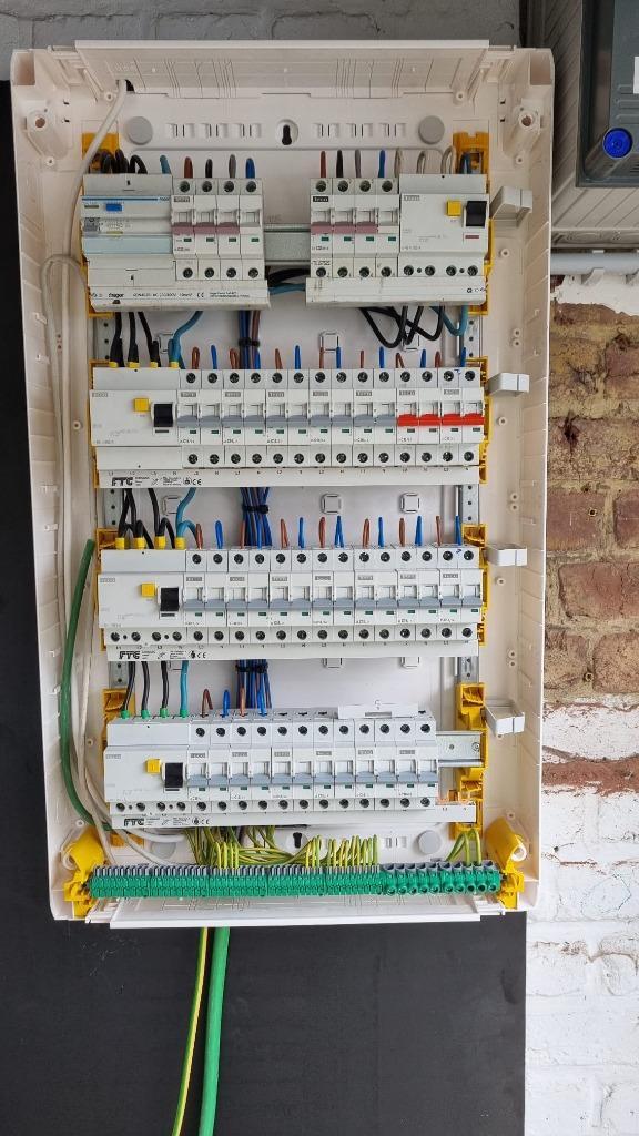 Electricité General, Diensten en Vakmensen, Elektriciens