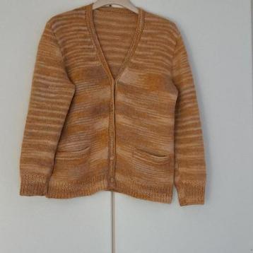 Handgebreide cardigan wol mohair nieuwstaat  beschikbaar voor biedingen