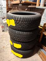Dunlop 235/40R19 96V WINTERSPORT 3D-winterbanden, Auto-onderdelen, Banden en Velgen, Gebruikt, Winterbanden, 235 mm, Band(en)