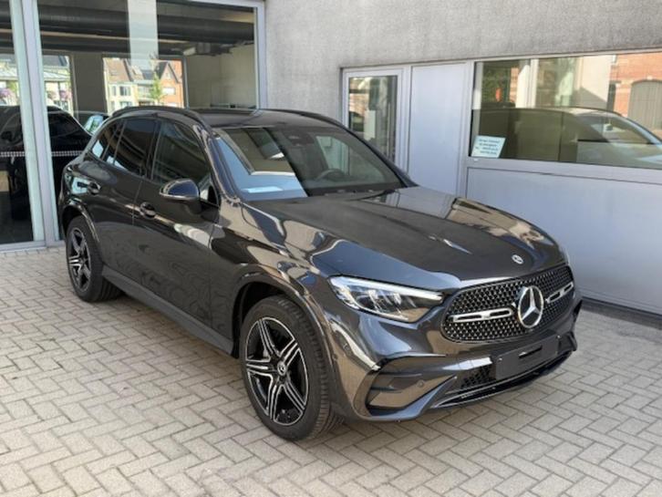 GLC 300e Amg-NightP-Memory-Cam-20"-Dodehoek-CarPlay, Auto's, Mercedes-Benz, Bedrijf, Te koop, GLC, 4x4, ABS, Achteruitrijcamera