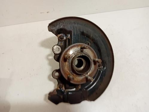 WIELNAAF LINKS VOOR Ford Focus 3 Wagon (01-2010/01-2020), Auto-onderdelen, Remmen en Aandrijving, Ford, Gebruikt