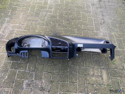 Bmw E36 dashboard vfl coupe sedan cabrio 3-serie zwart, Auto-onderdelen, Dashboard en Schakelaars, BMW, Gebruikt, Ophalen