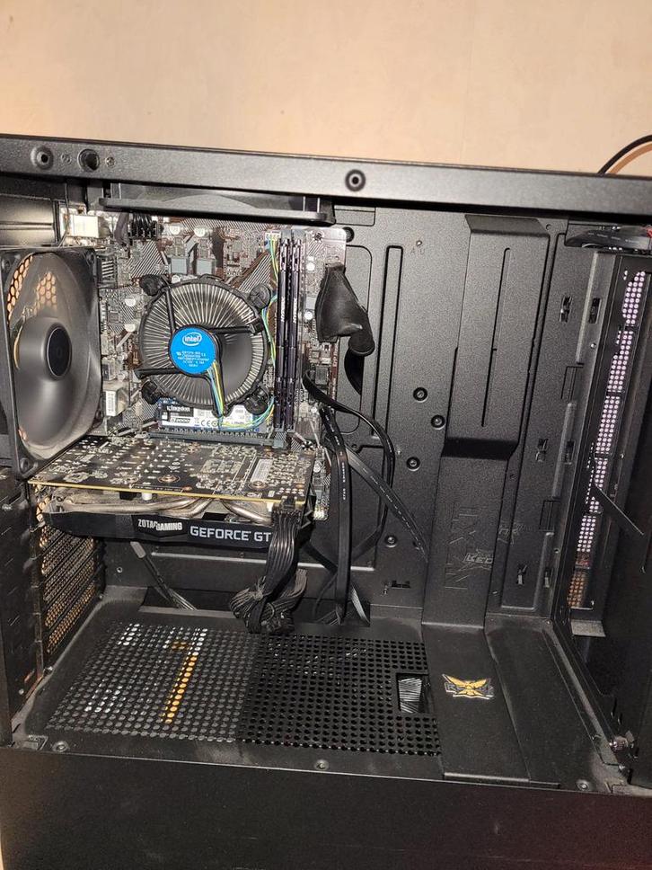 Gaming-pc Intel i3-10100F/GTX 1660 SUPER/16GB RAM/500GB SSD, Informatique & Logiciels, Ordinateurs de bureau, Utilisé, 2 à 3 Ghz