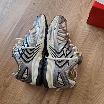 Nike Pegasus splinternieuw nooit gedragen maat 42 beschikbaar voor biedingen