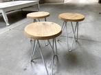 design krukjes of bedtafeltjes, Ophalen, Gebruikt, Hout
