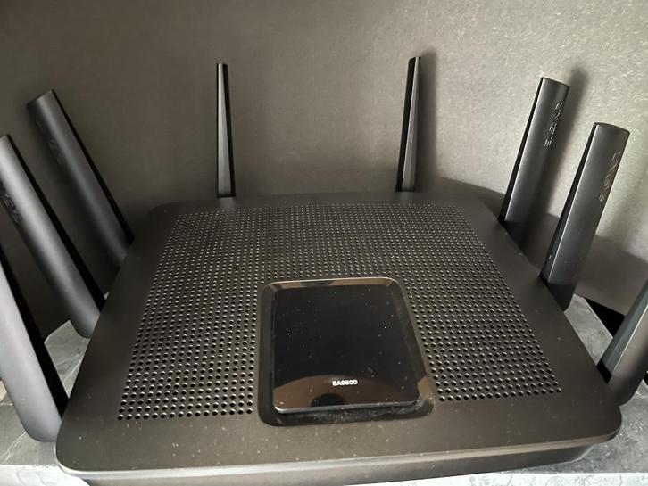 Router Linksys EA9500-EU, Computers en Software, Routers en Modems, Zo goed als nieuw, Router, Ophalen of Verzenden