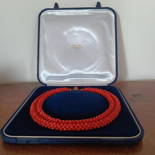 Antiek bloedkoraal collier 64 gram sluiting zilver, Handtassen en Accessoires, Antieke sieraden, Zilver, Verguld, Ophalen of Verzenden