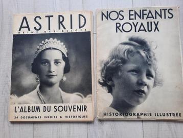 Foto's koninklijke familie in 2 albums.  beschikbaar voor biedingen