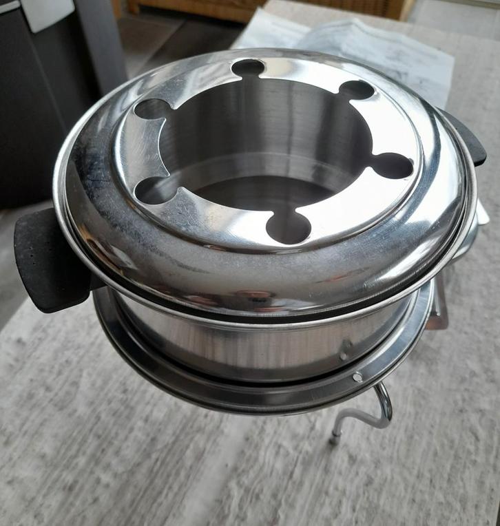 Fondueset + 6 borden voor fondue/gourmet + 6 vorken, Elektronische apparatuur, Fonduesets, Zo goed als nieuw, Ophalen of Verzenden