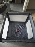 Plooibare box, Ophalen, Zo goed als nieuw, Vierkant