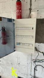 Zekering kast, afgesloten., Doe-het-zelf en Bouw, Ophalen, Gebruikt, Overige typen