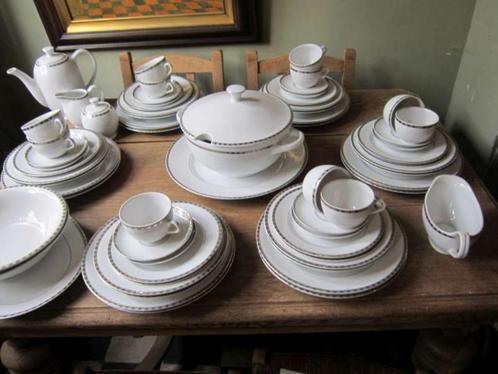 Koffie servies en eetservies vintage zilverblokjes motief, Antiek en Kunst, Antiek | Servies compleet, Ophalen of Verzenden