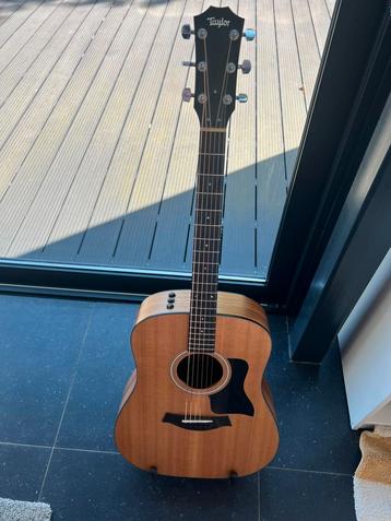 Taylor 110e in zeer goede staat, Muziek en Instrumenten, Ophalen of Verzenden, Zo goed als nieuw